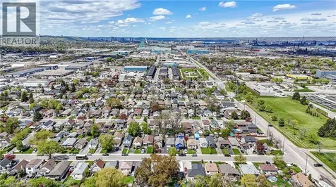 584 Waterloo Street Hamilton ON L8H 6V5