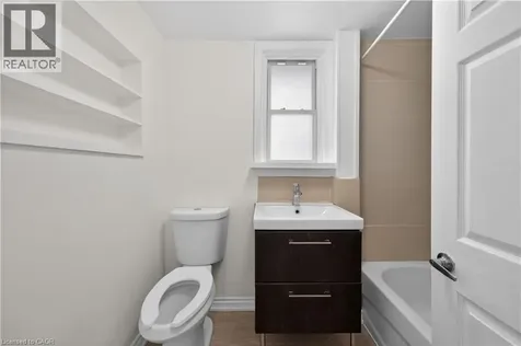 584 Waterloo Street Hamilton ON L8H 6V5