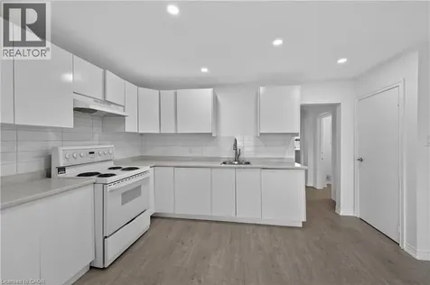 584 Waterloo Street Hamilton ON L8H 6V5