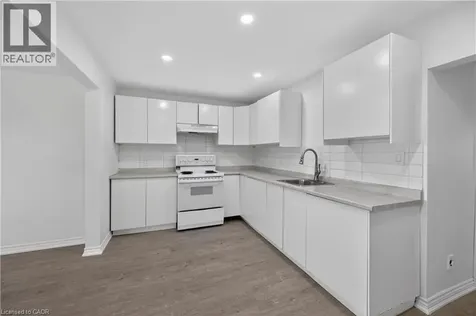 584 Waterloo Street Hamilton ON L8H 6V5