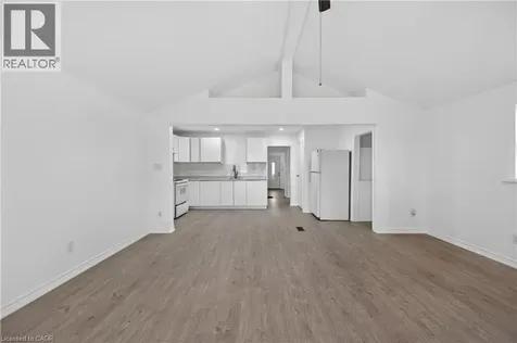 584 Waterloo Street Hamilton ON L8H 6V5
