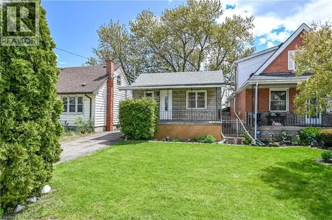584 Waterloo Street Hamilton ON L8H 6V5