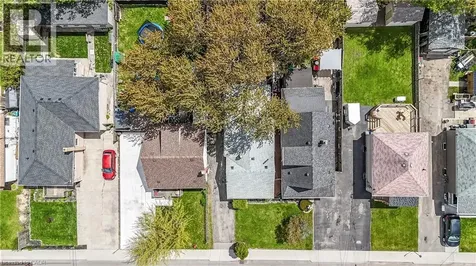 584 Waterloo Street Hamilton ON L8H 6V5