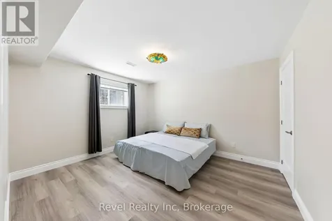 54 Vincent Circle Tiny ON L0L 2T0
