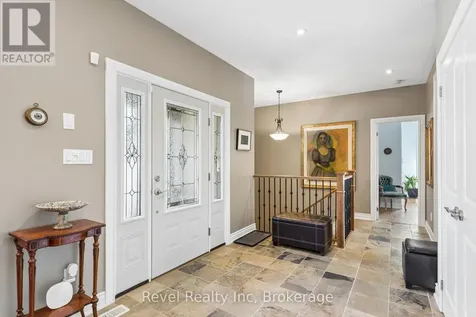 54 Vincent Circle Tiny ON L0L 2T0