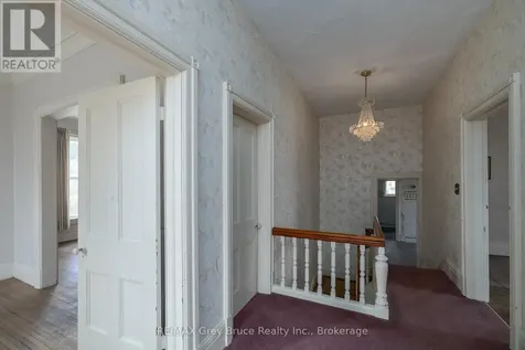 1178 4th Avenue West Owen Sound ON N4K 4W5