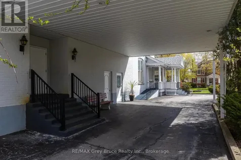 1178 4th Avenue West Owen Sound ON N4K 4W5