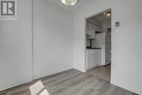 2041 Arrowsmith Drive Ottawa ON K1J 7V7