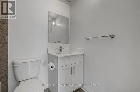 2041 Arrowsmith Drive Ottawa ON K1J 7V7