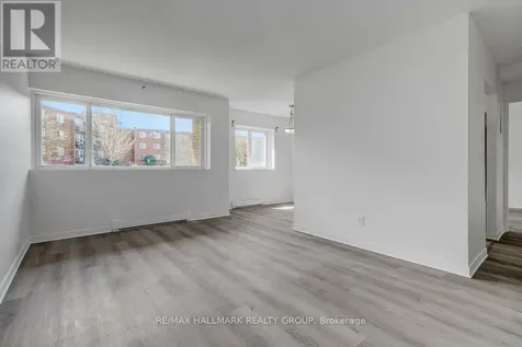 2041 Arrowsmith Drive Ottawa ON K1J 7V7