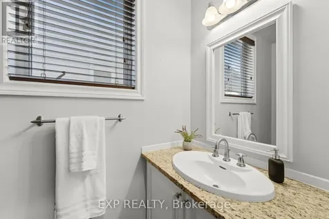 509 Clarington Avenue Ottawa ON K4A 0A3
