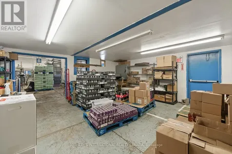 17 Mcfarland Drive East Prince Edward County (picton Ward) ON K0K 2T0