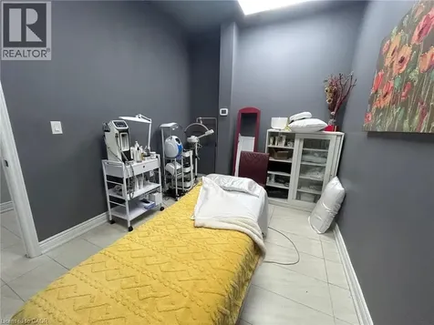 370 Eastbridge Boulevard Waterloo ON N2K 4P1