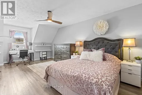 453 8th A Avenue East Owen Sound ON N4K 6S8