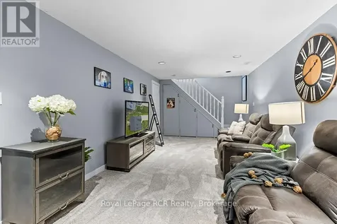 453 8th A Avenue East Owen Sound ON N4K 6S8