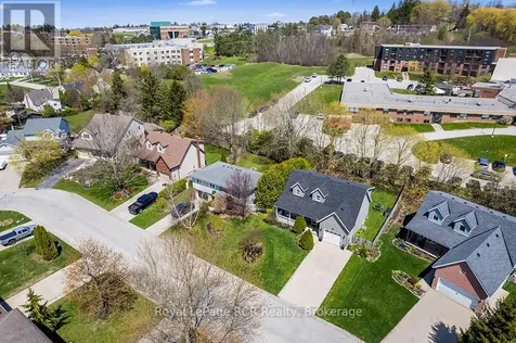 453 8th A Avenue East Owen Sound ON N4K 6S8