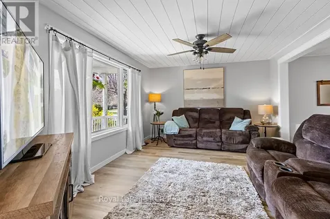 453 8th A Avenue East Owen Sound ON N4K 6S8