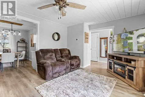 453 8th A Avenue East Owen Sound ON N4K 6S8