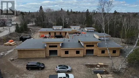 #6 1308 Fourth Street S Kenora ON P9N 4G9