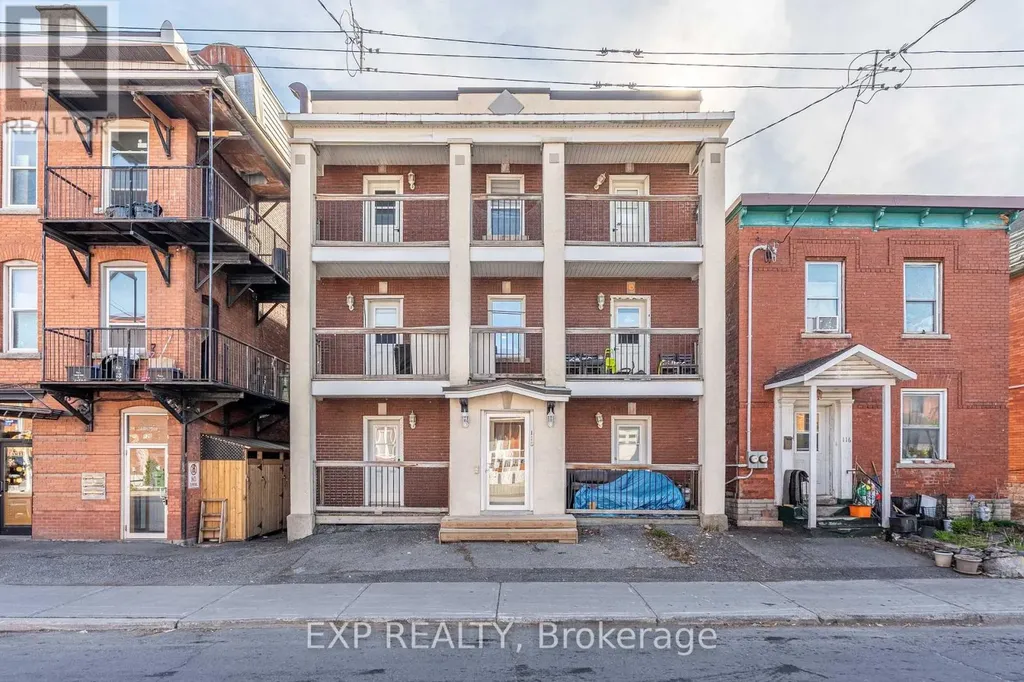 118 Rochester Street Ottawa ON K1R 7M1