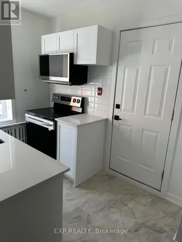 118 Rochester Street Ottawa ON K1R 7M1