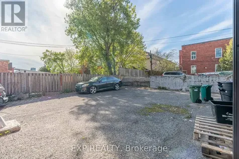 118 Rochester Street Ottawa ON K1R 7M1