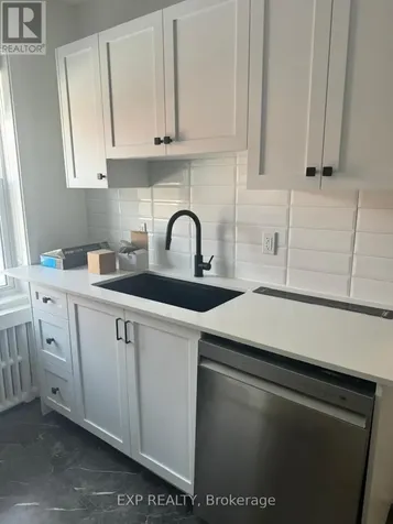 118 Rochester Street Ottawa ON K1R 7M1