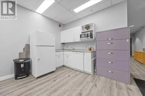 2283 St Laurent Boulevard Ottawa ON K1G 5A2