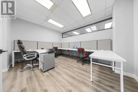 2283 St Laurent Boulevard Ottawa ON K1G 5A2