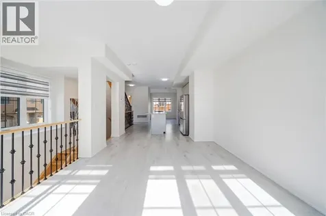 2566 Mojave Path Oshawa ON L1L 0P9