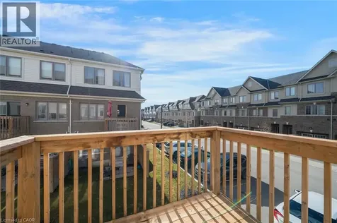 2566 Mojave Path Oshawa ON L1L 0P9