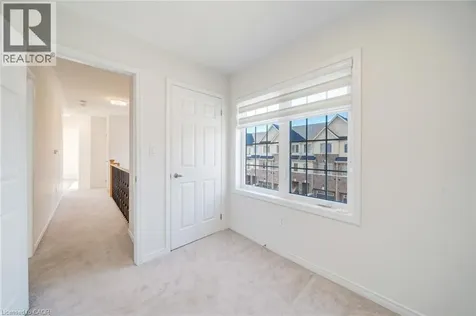 2566 Mojave Path Oshawa ON L1L 0P9