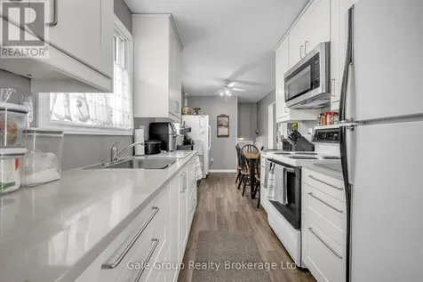 33 Inverness Street Brantford ON N3V 1A9