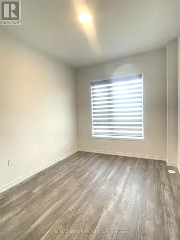 1422 19th Avenue Richmond Hill ON L4E 3R9