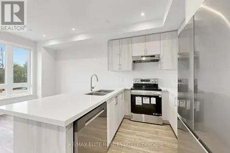 1422 19th Avenue Richmond Hill ON L4E 3R9