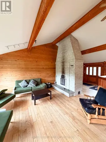 847 Charlotteville Rd 10 Road Norfolk ON N0E 1W0