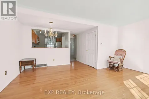 61 Monterey Drive Ottawa ON K2H 7A9