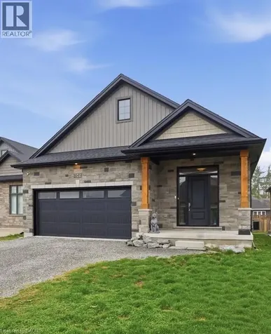 1049 Kettle Court Fort Erie ON L2A 1H3
