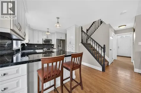 20 Haldimand Trail Dunnville ON N1A 1W9