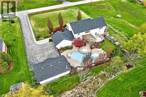 20 Haldimand Trail Dunnville ON N1A 1W9