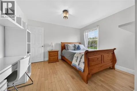 20 Haldimand Trail Dunnville ON N1A 1W9
