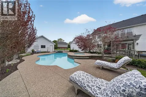 20 Haldimand Trail Dunnville ON N1A 1W9