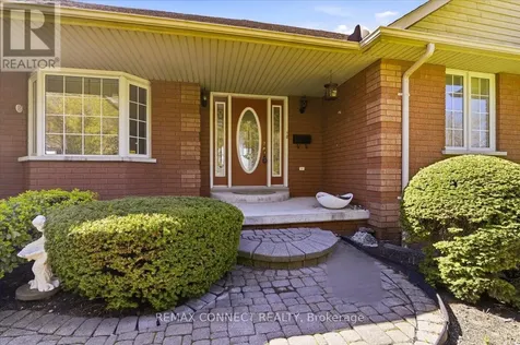 4 Sunrise Court Cobourg ON K9A 4J7