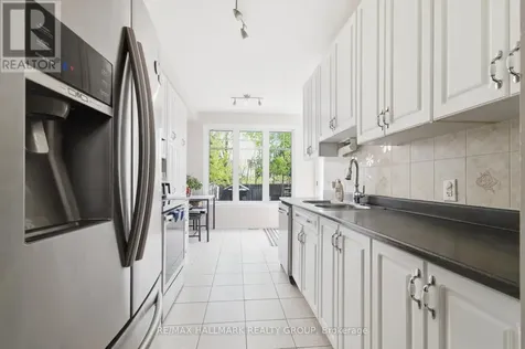 728 Cedar Creek Drive Ottawa ON K1T 0A9