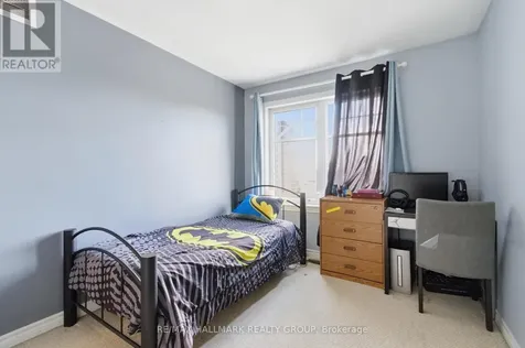 728 Cedar Creek Drive Ottawa ON K1T 0A9