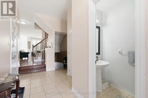 728 Cedar Creek Drive Ottawa ON K1T 0A9