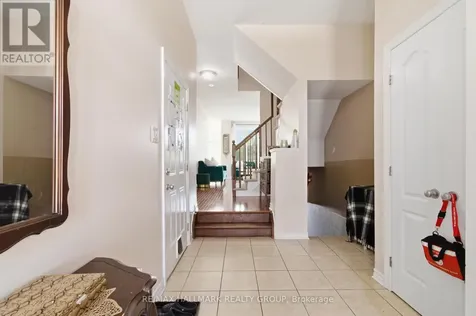 728 Cedar Creek Drive Ottawa ON K1T 0A9