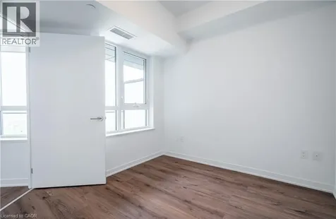 395 Dundas Street West Oakville ON L6M 5R8