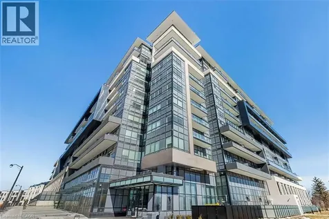395 Dundas Street West Oakville ON L6M 5R8
