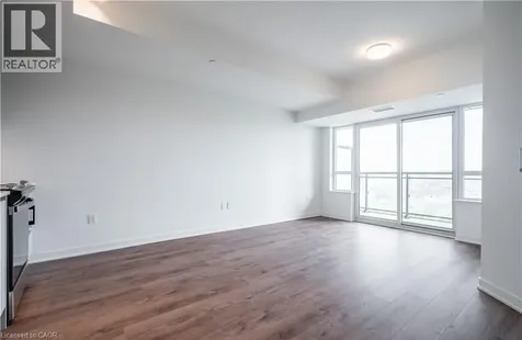 395 Dundas Street West Oakville ON L6M 5R8